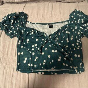 Shein crop top‎
